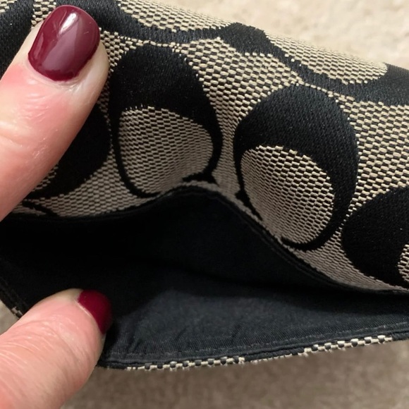 Coach Wallet - Picture 3 of 7